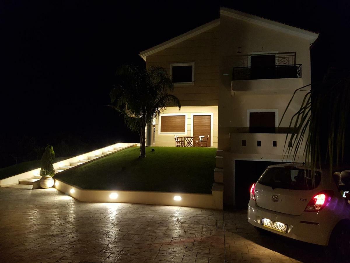 Dimitris Villa Egio Exterior foto